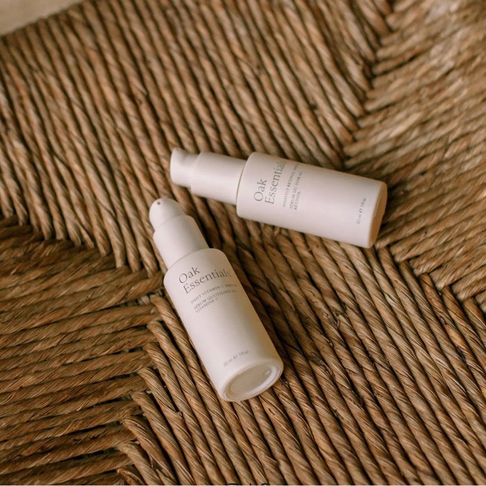 Oak Essentials nightly retinol serum